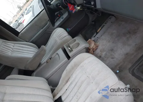 1994 Chevrolet Blazer K1500 из США, поврежденный, VIN 1GNEK18K2RJ405741